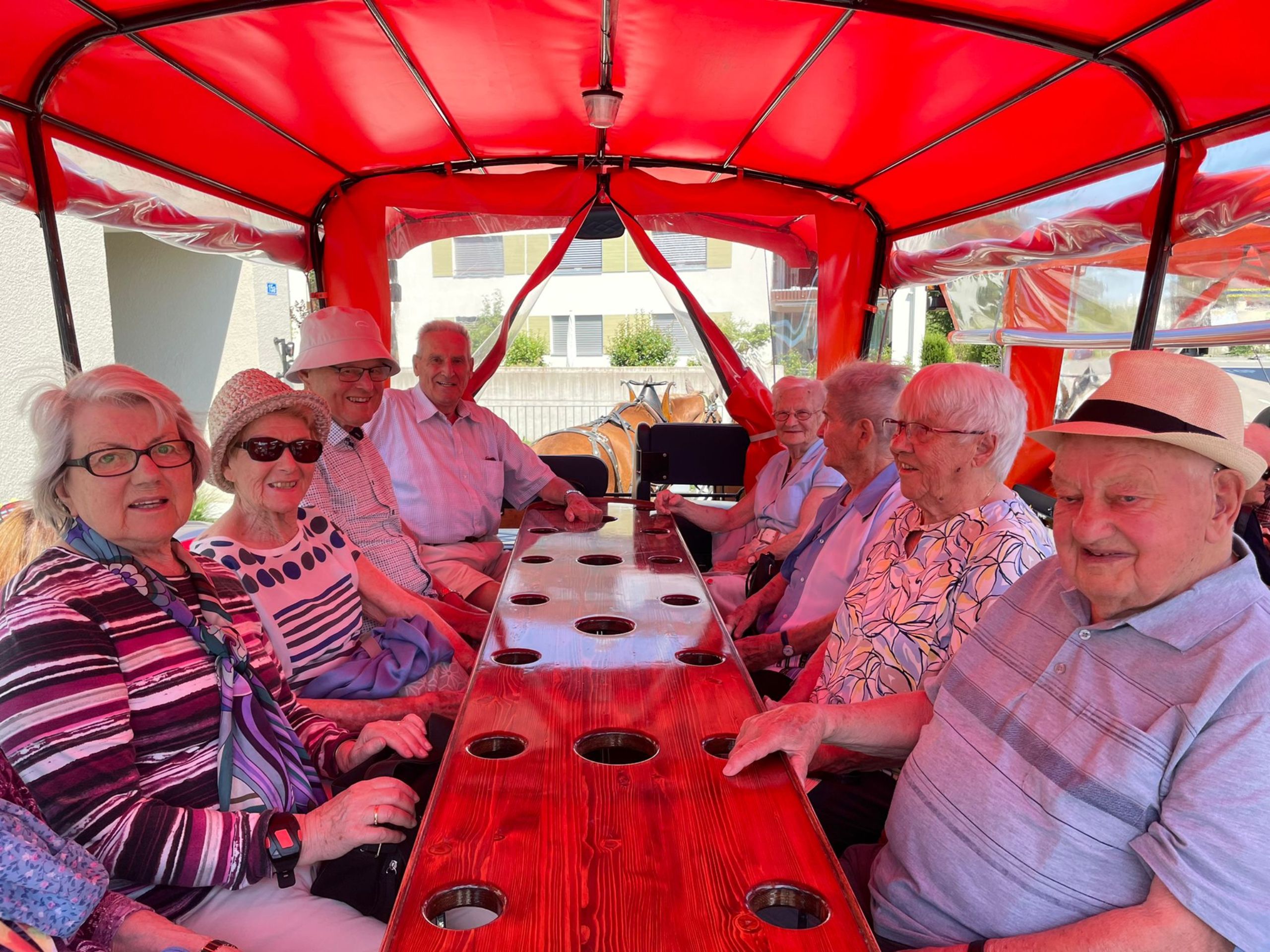 97b35ed7-a3f6-4f42-b306-1c3df1fbc4fd