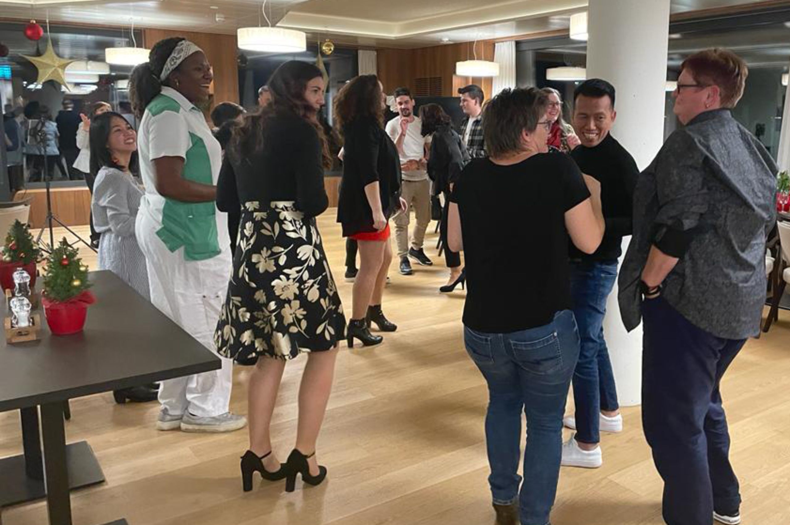 1f3ac4bc-a233-4fc6-9460-83d57b424b95